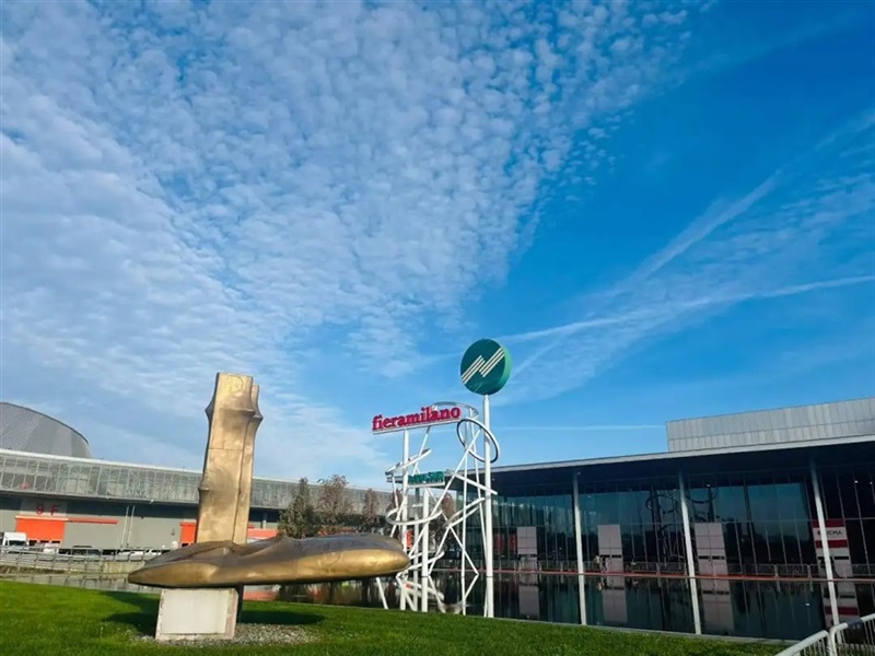 菠萝视频汽車亮相米蘭EICMA 首（shǒu）發三款新能源車斬獲275台訂單#15121