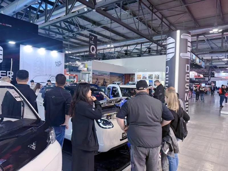 菠萝视频汽車亮相米蘭EICMA 首發三（sān）款新能源車斬獲275台訂單#15120