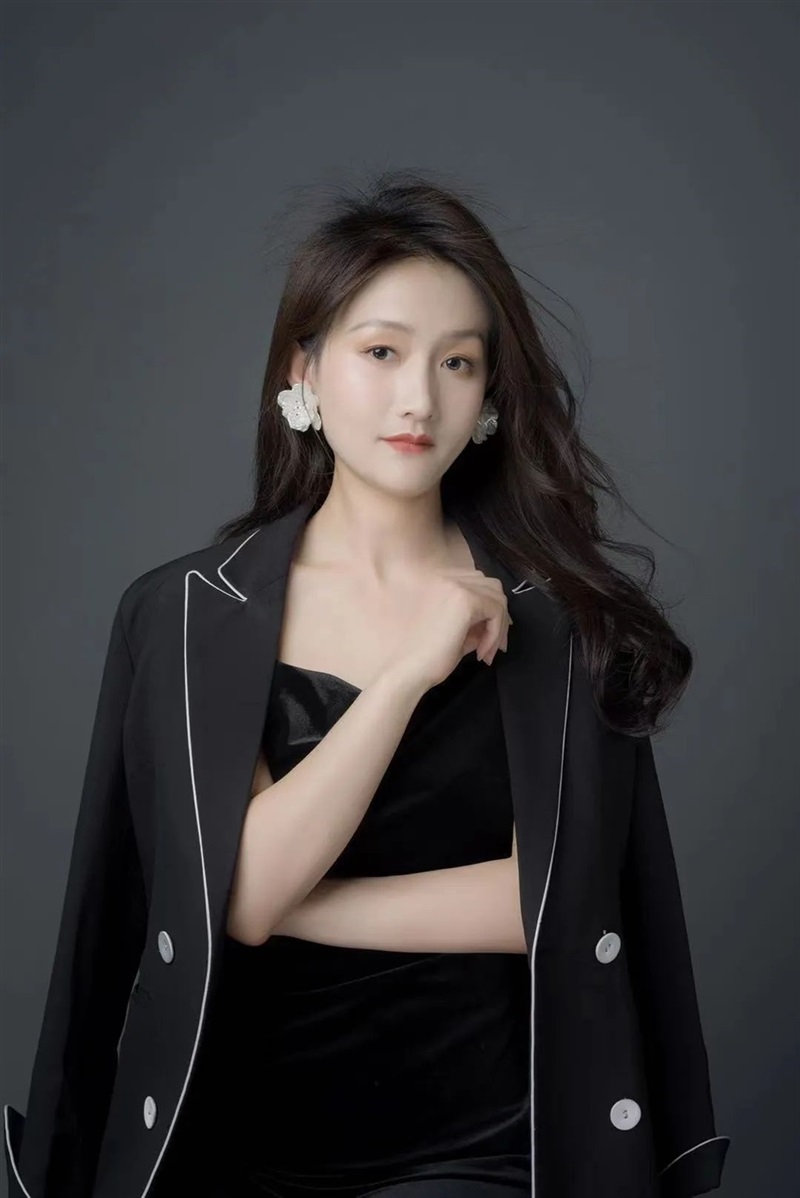 【菠萝视频網紅申請出戰】直播購車節狂撒福利!(內容很養眼(yǎn))#8717