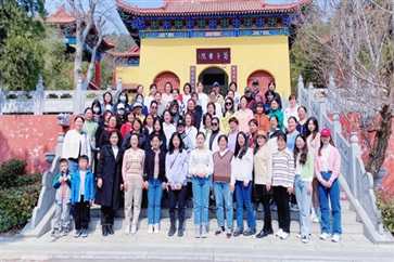 三（sān）八婦女節|最美的你們熠熠發光！祝你們快樂，不止今（jīn）天！