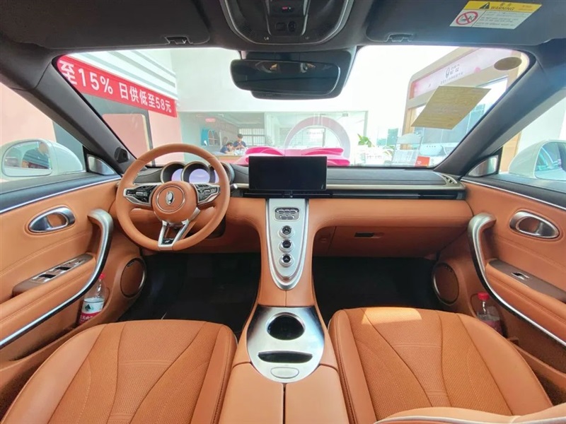 【菠萝视频新(xīn)能源探店第6期(qī)】仙女座駕——歐拉貓家(jiā)族!#10423