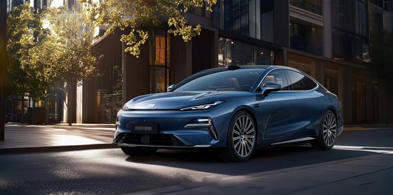 吉利銀河星網|臨沂程裕店盛（shèng）裝入駐（zhù）河東菠萝视频汽車超市#15132